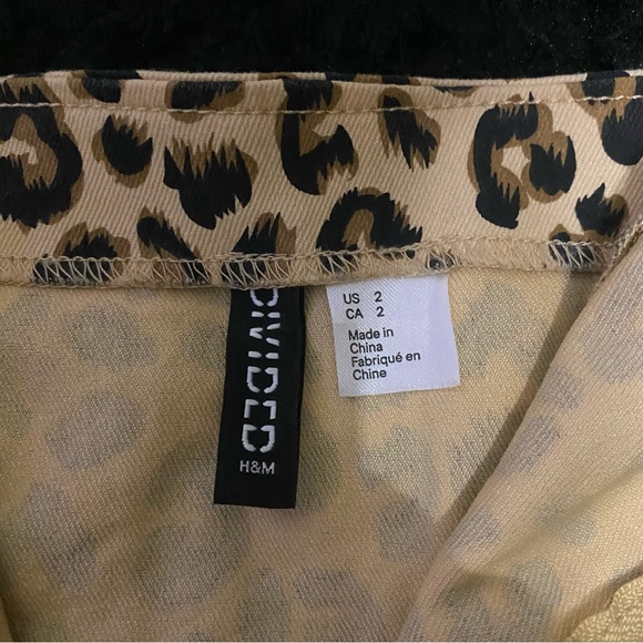 LEPORD PRINT TIGHT COCKTAIL DRESS WITH ZIPPER : SIZE 2 - Picture 2 of 4